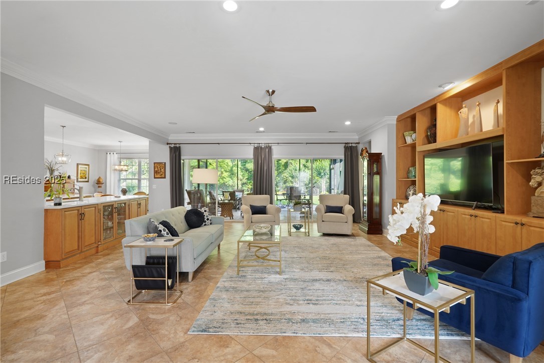7 Fairforest Lane
