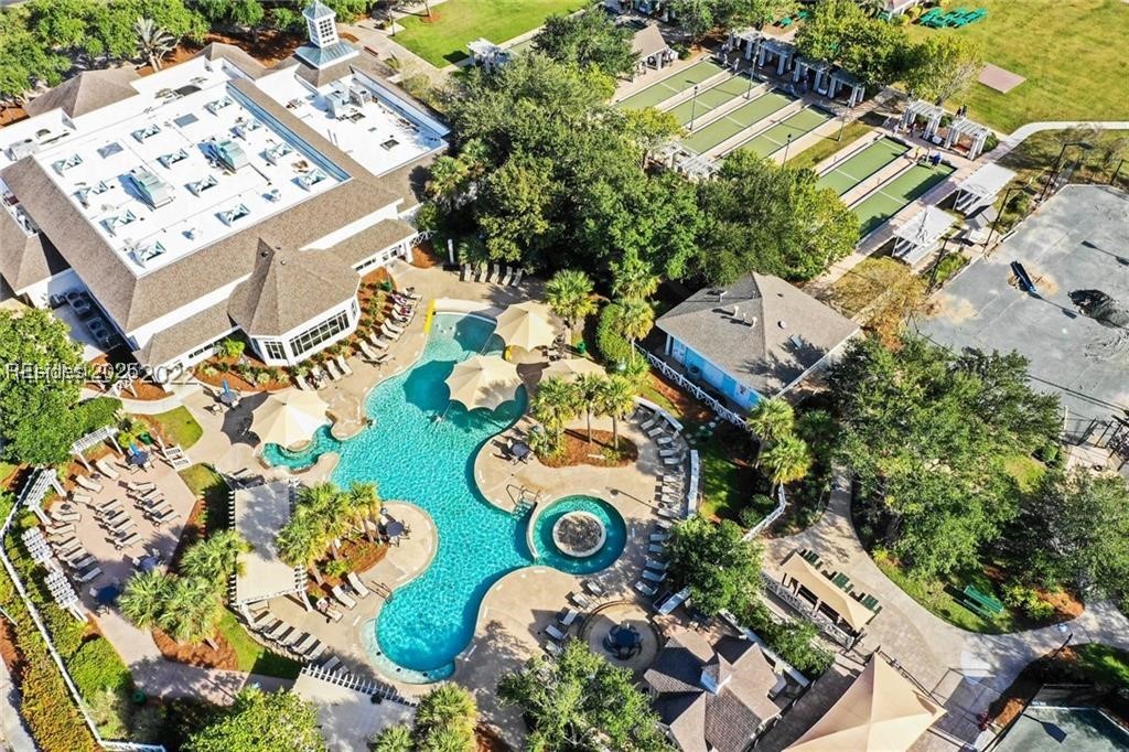 34 Stratford Village Way