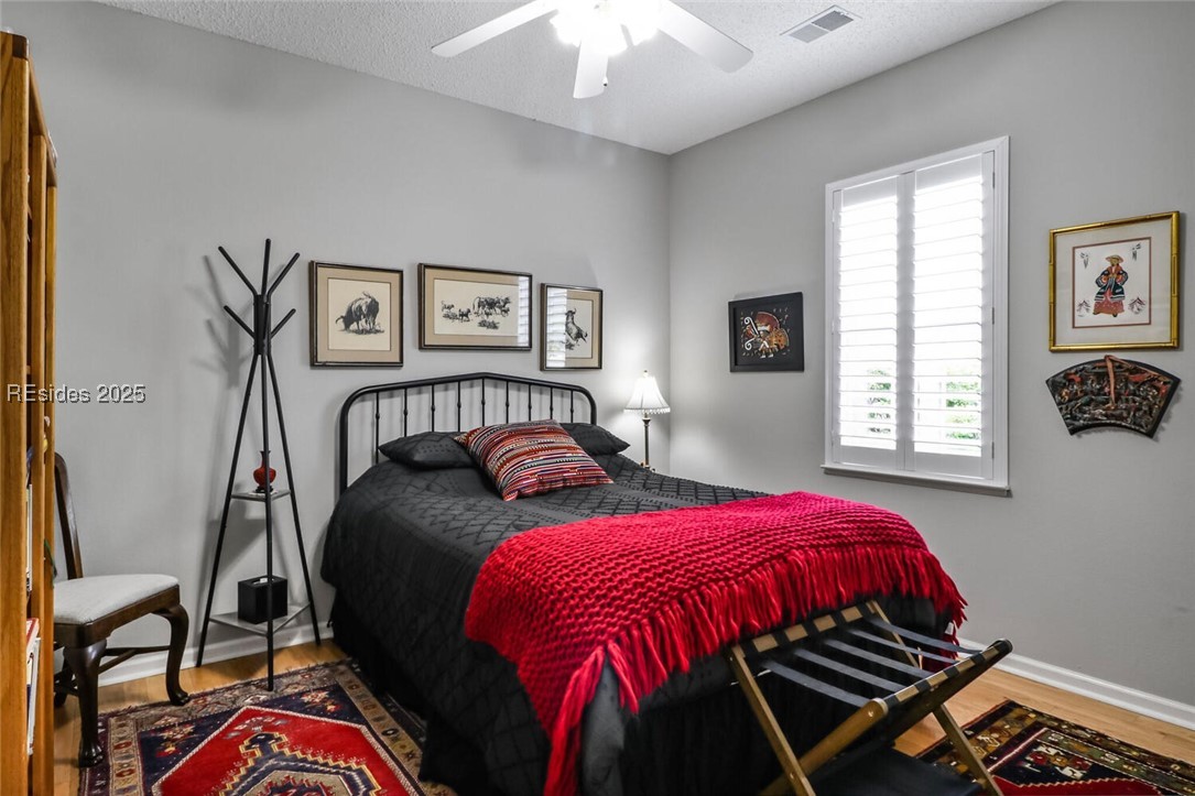 34 Stratford Village Way