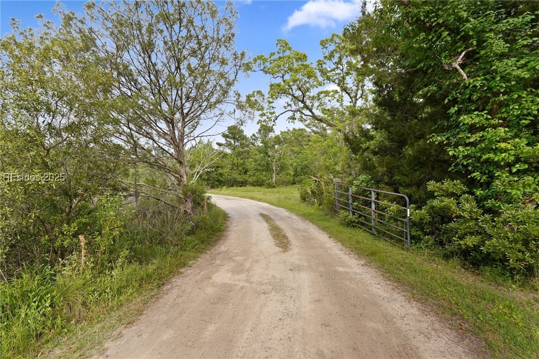 71 Tropicana Road