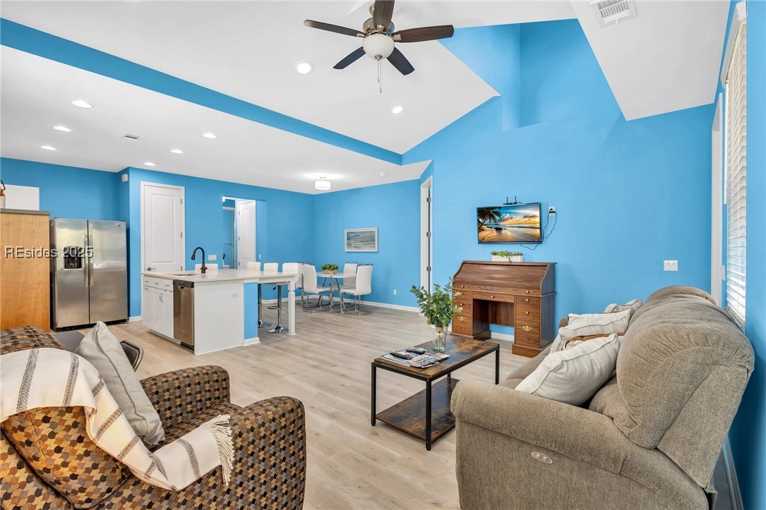 39 Island Breeze Lane Unit: 102