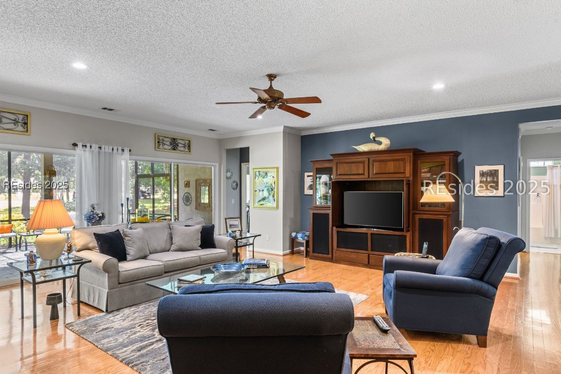 100 Stratford Village Way