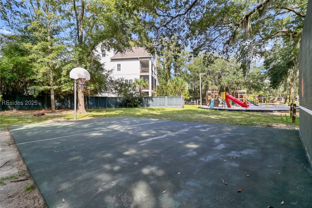 40 Folly Field Road Unit: 204