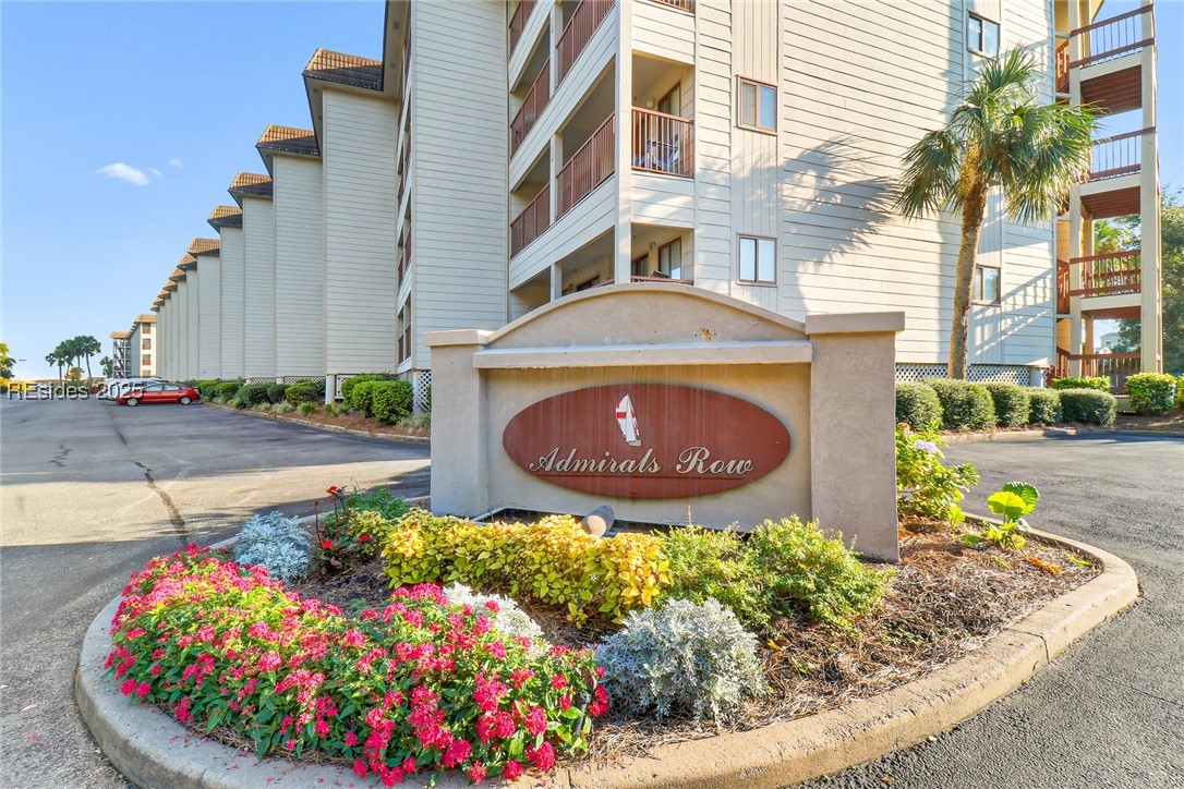 40 Folly Field Road Unit: 204