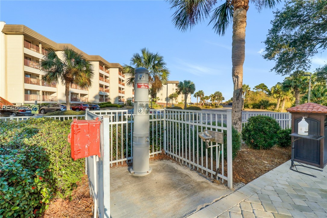 40 Folly Field Road Unit: 204