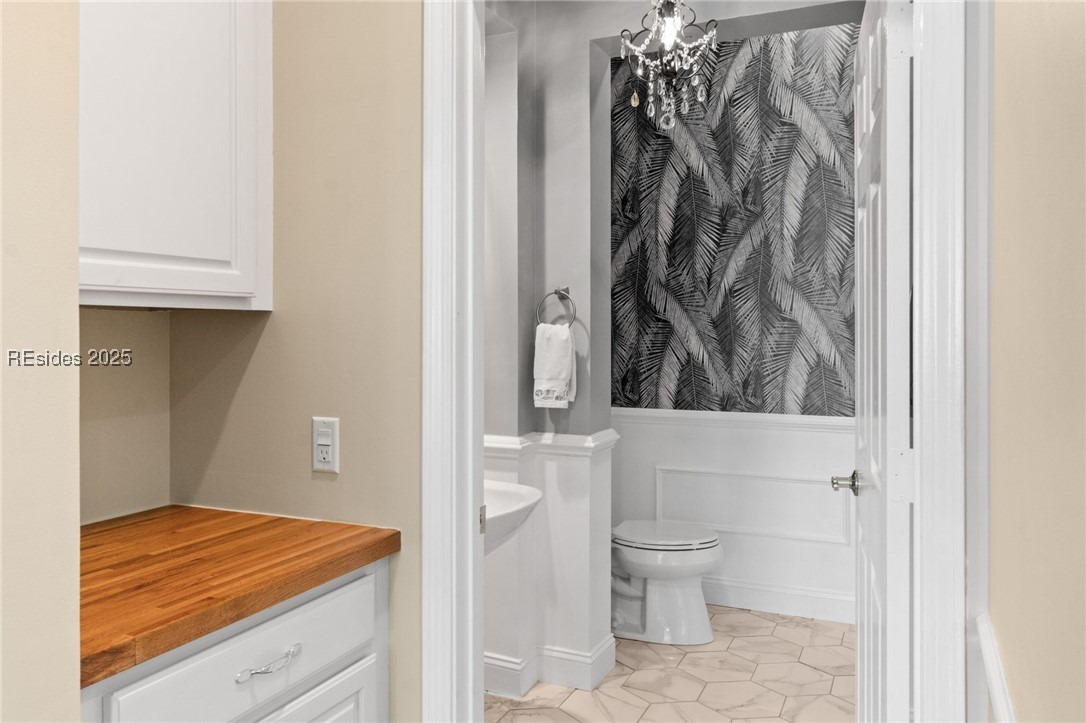 116 Robert E Lee Lane Unit: 1