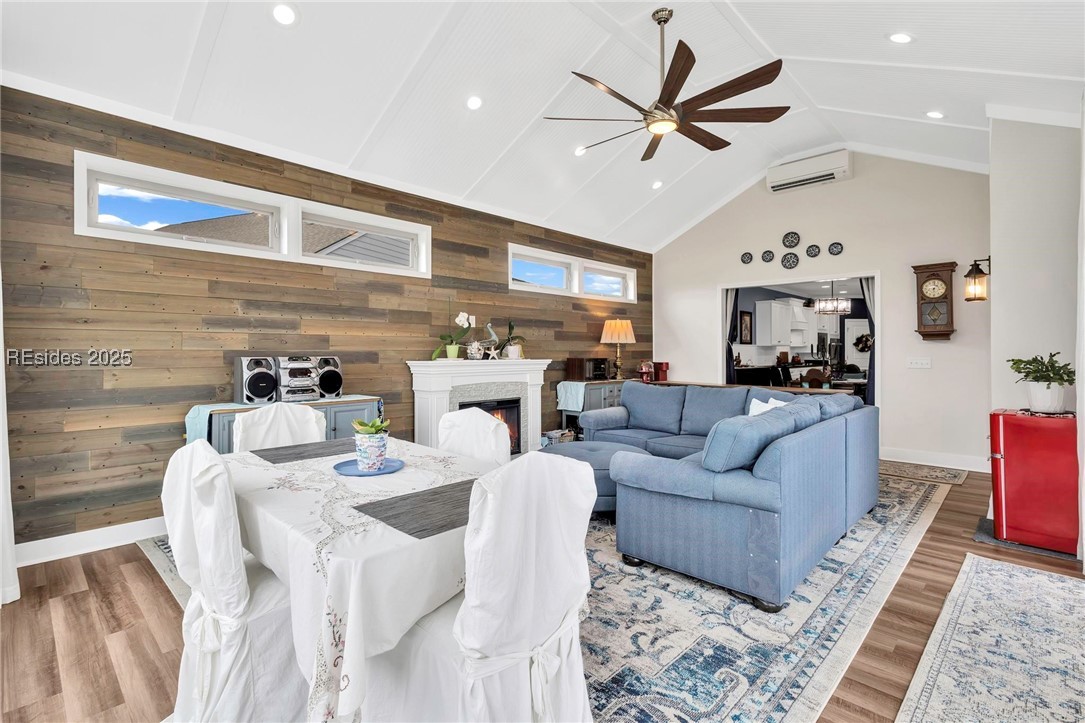 1619 Promenade Lane
