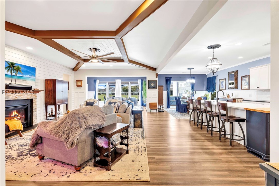 1619 Promenade Lane