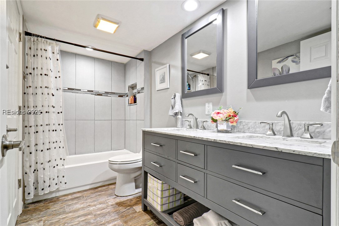 26 S Forest Beach Drive Unit: 79