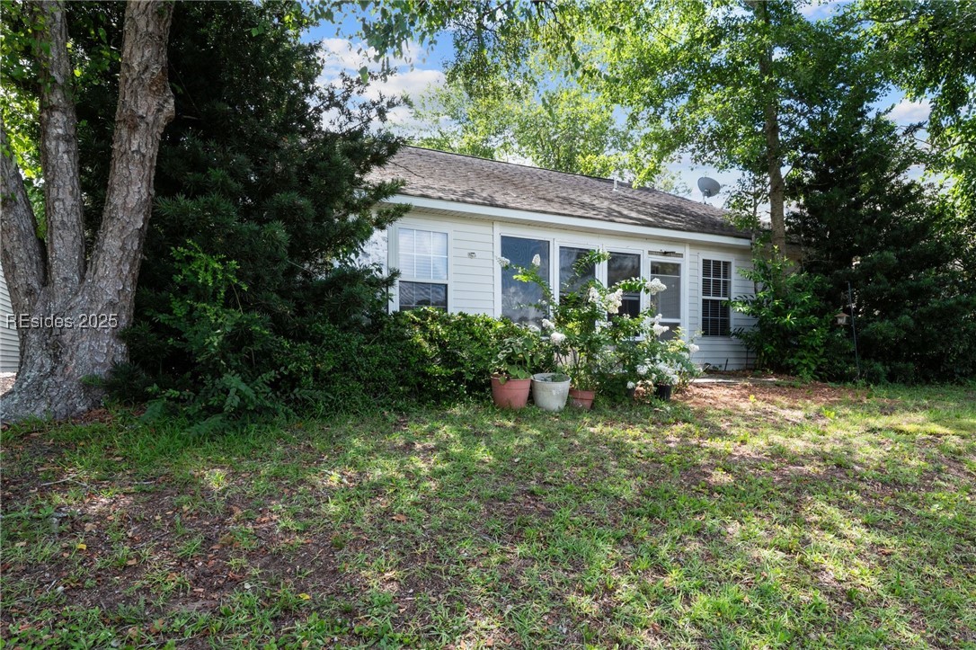 7 Lake Linden Drive