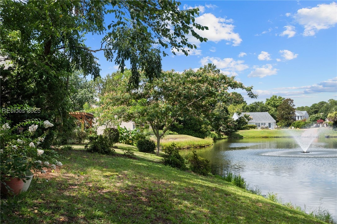 7 Lake Linden Drive