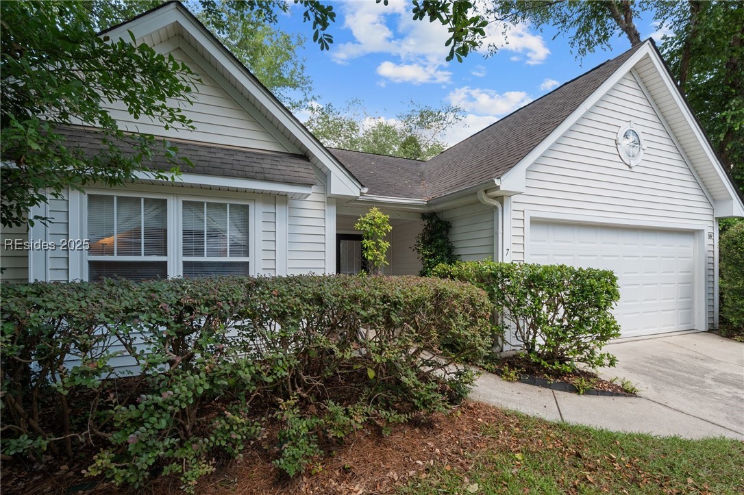 7 Lake Linden Drive