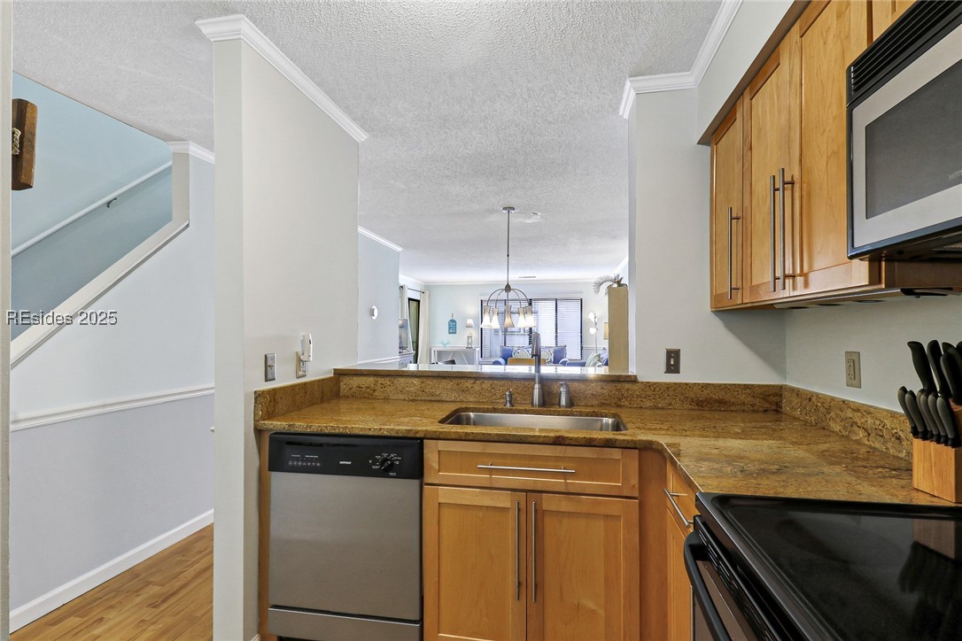 36 Deallyon Avenue Unit: 51