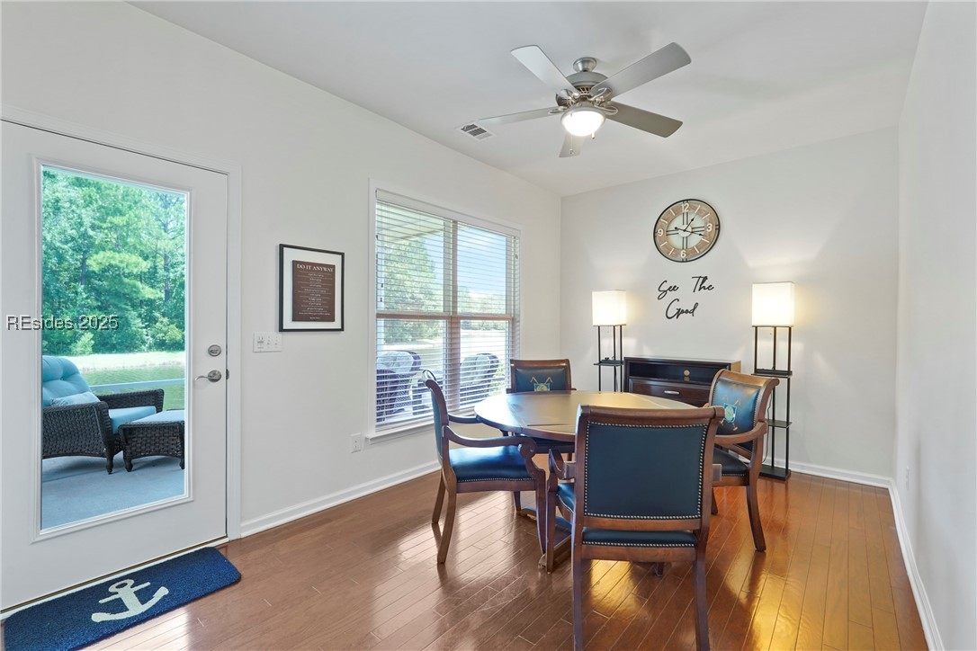 733 Gleneagle Court