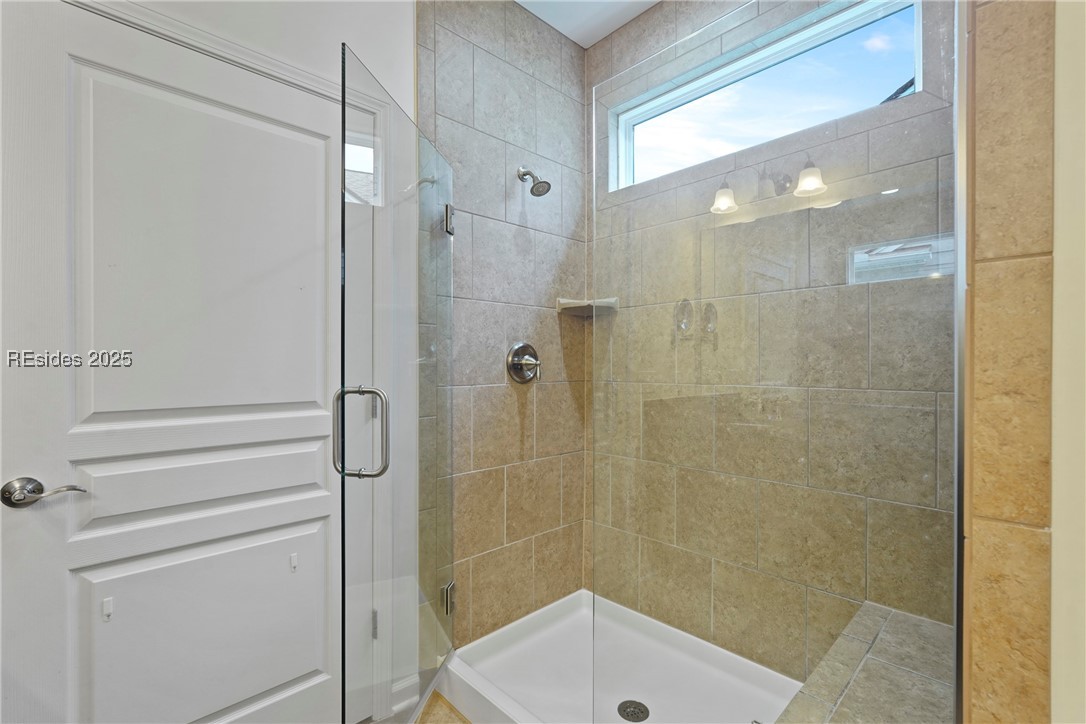 733 Gleneagle Court