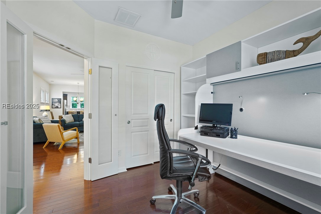 733 Gleneagle Court