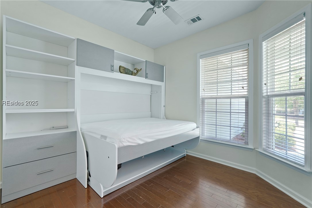 733 Gleneagle Court