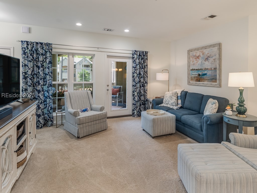 380 Marshland Road Unit: F22