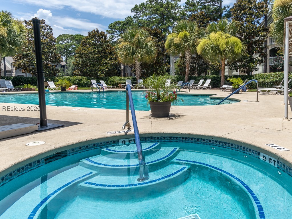 380 Marshland Road Unit: F22