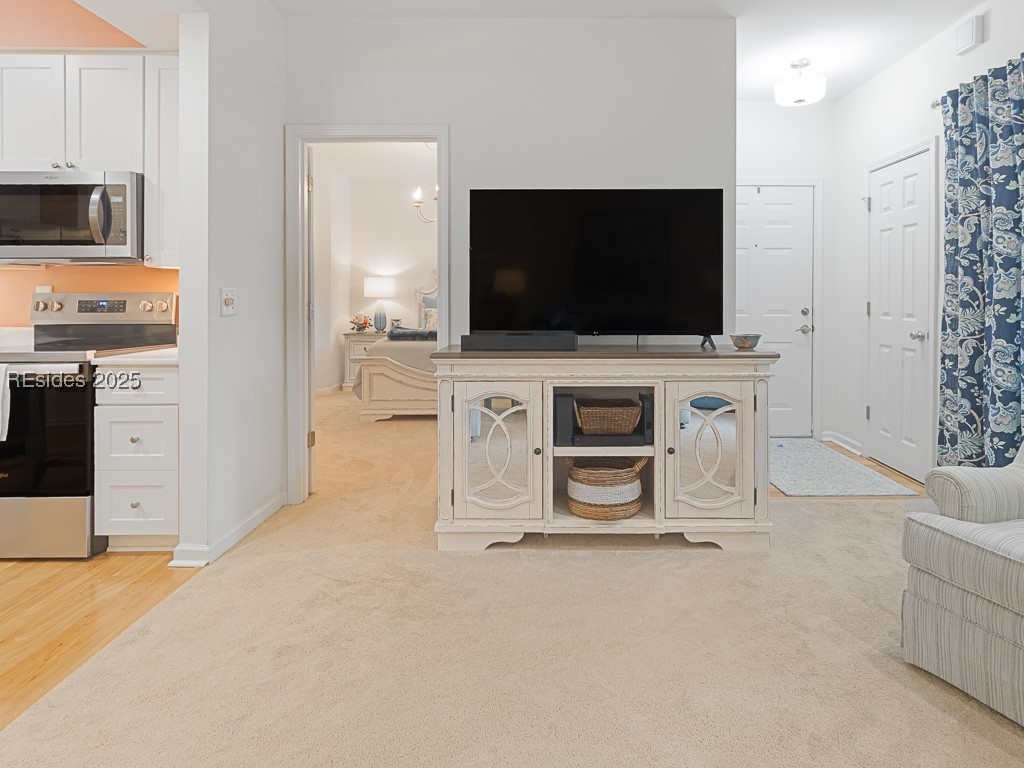 380 Marshland Road Unit: F22
