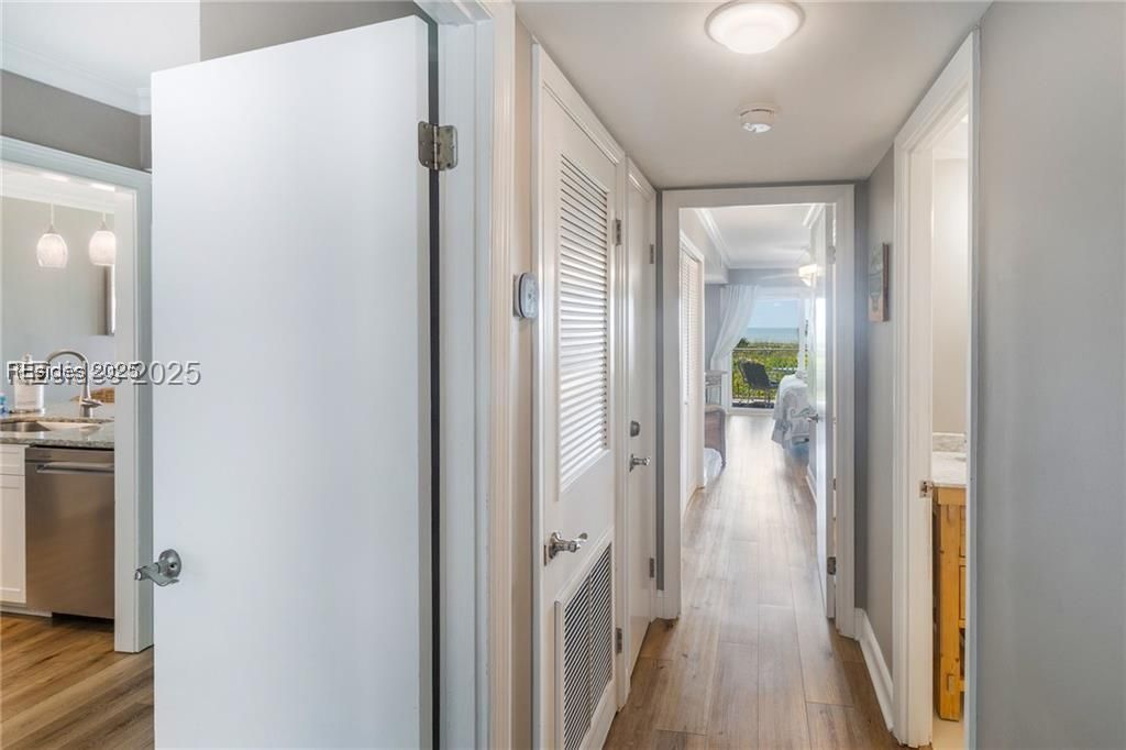 21 S Forest Beach Drive Unit: 210