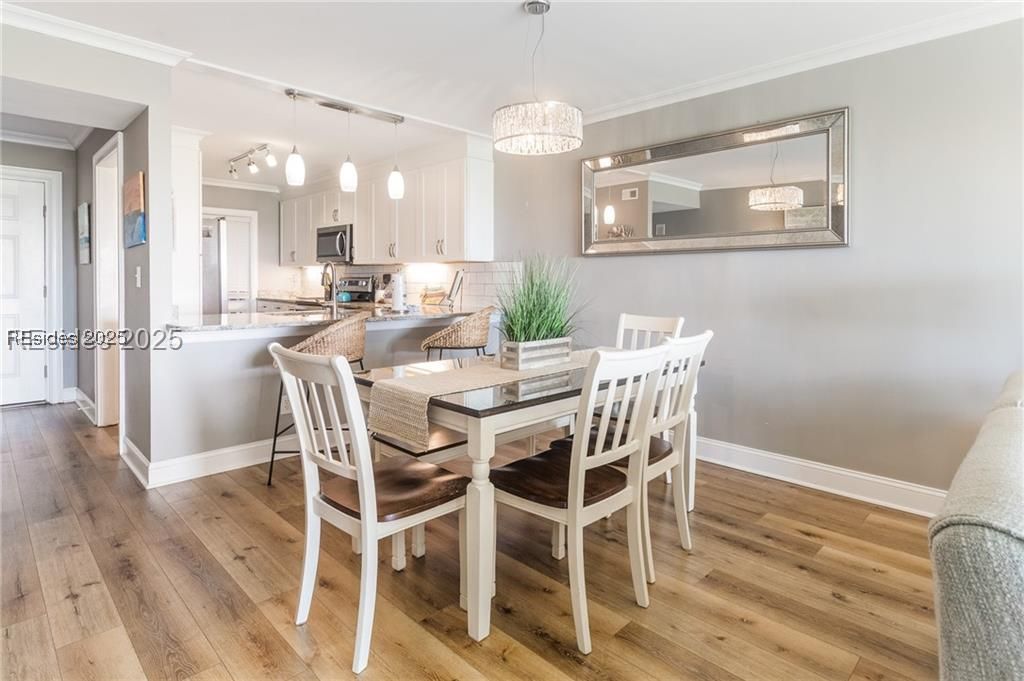 21 S Forest Beach Drive Unit: 210