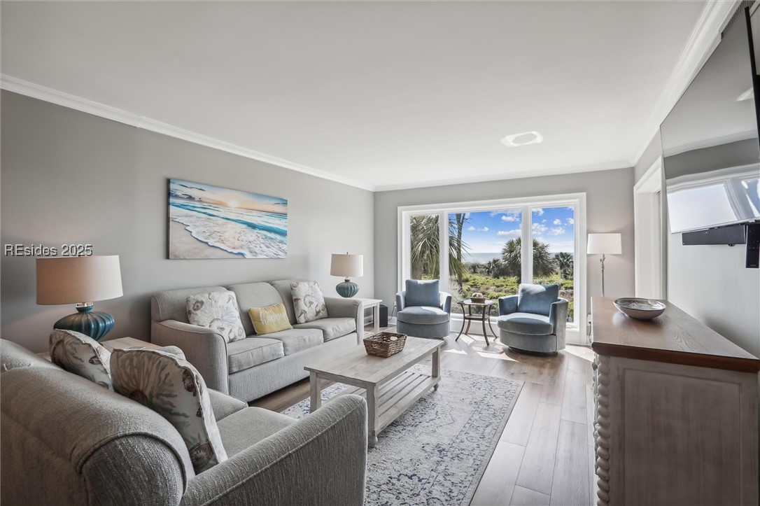 21 S Forest Beach Drive Unit: 210