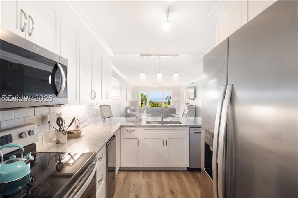 21 S Forest Beach Drive Unit: 210