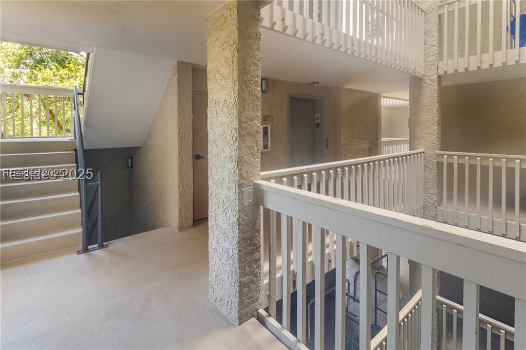 21 S Forest Beach Drive Unit: 210