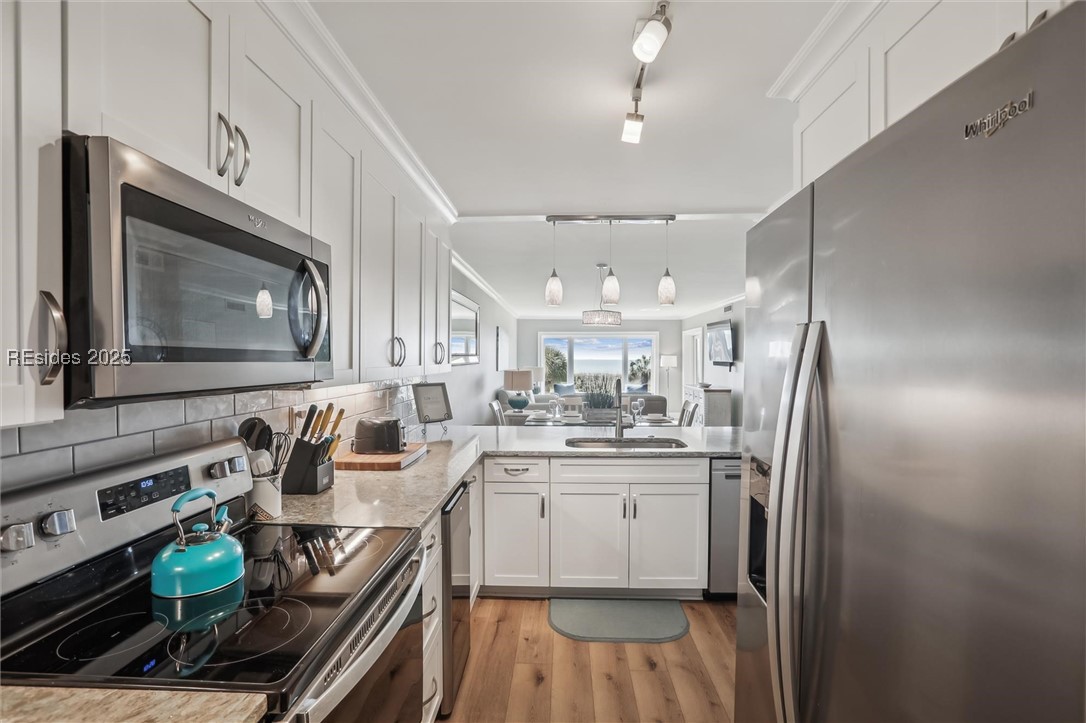 21 S Forest Beach Drive Unit: 210