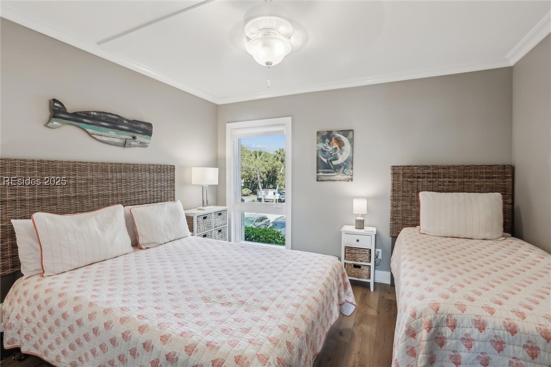 21 S Forest Beach Drive Unit: 210