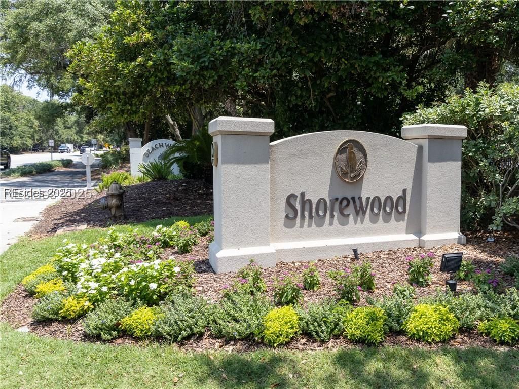 21 S Forest Beach Drive Unit: 210