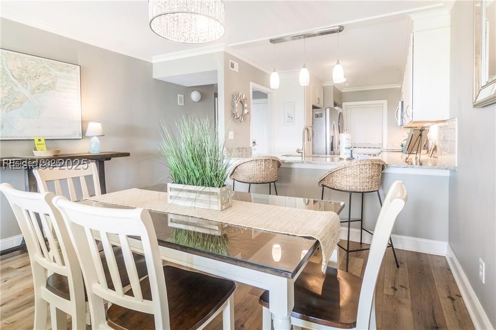 21 S Forest Beach Drive Unit: 210