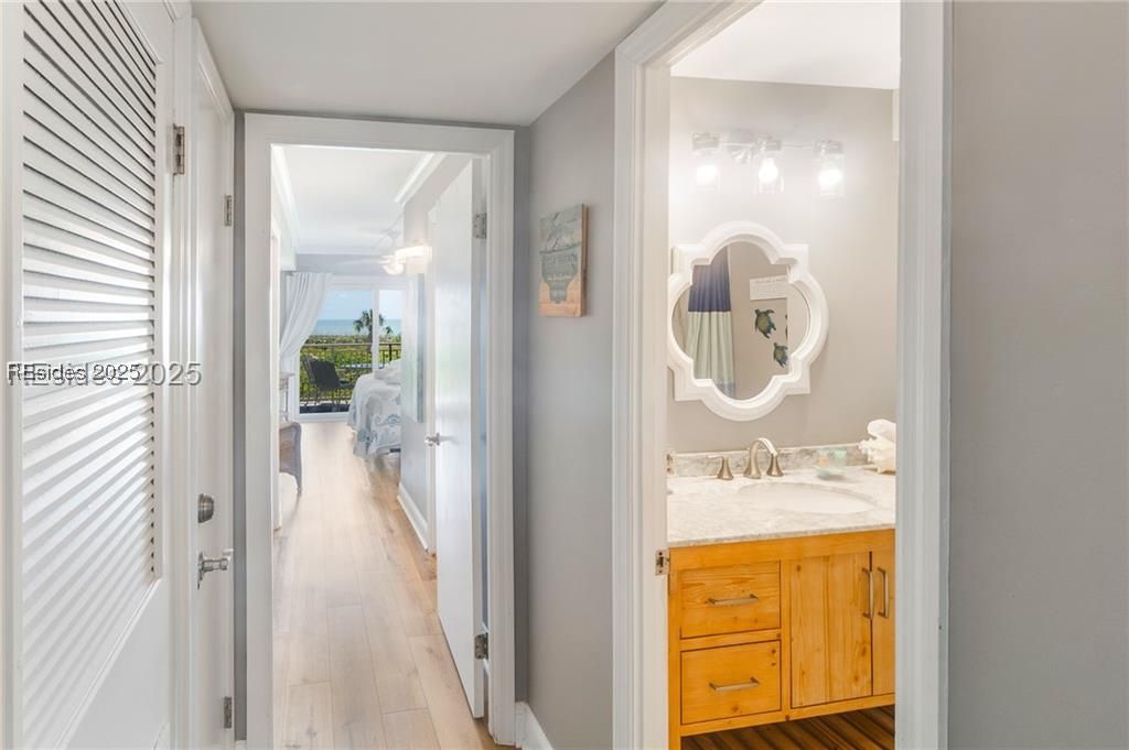 21 S Forest Beach Drive Unit: 210