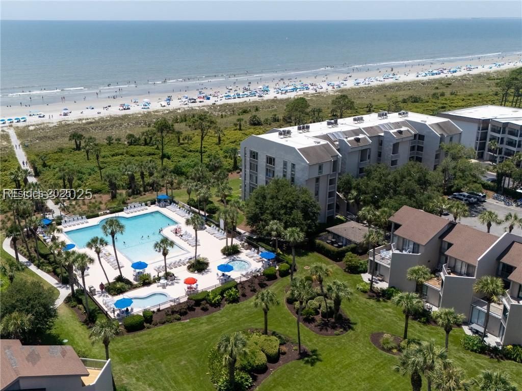 21 S Forest Beach Drive Unit: 210
