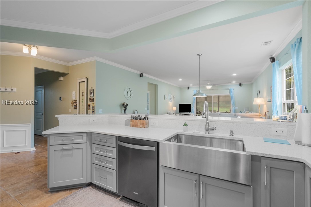 51 Kings Creek Drive