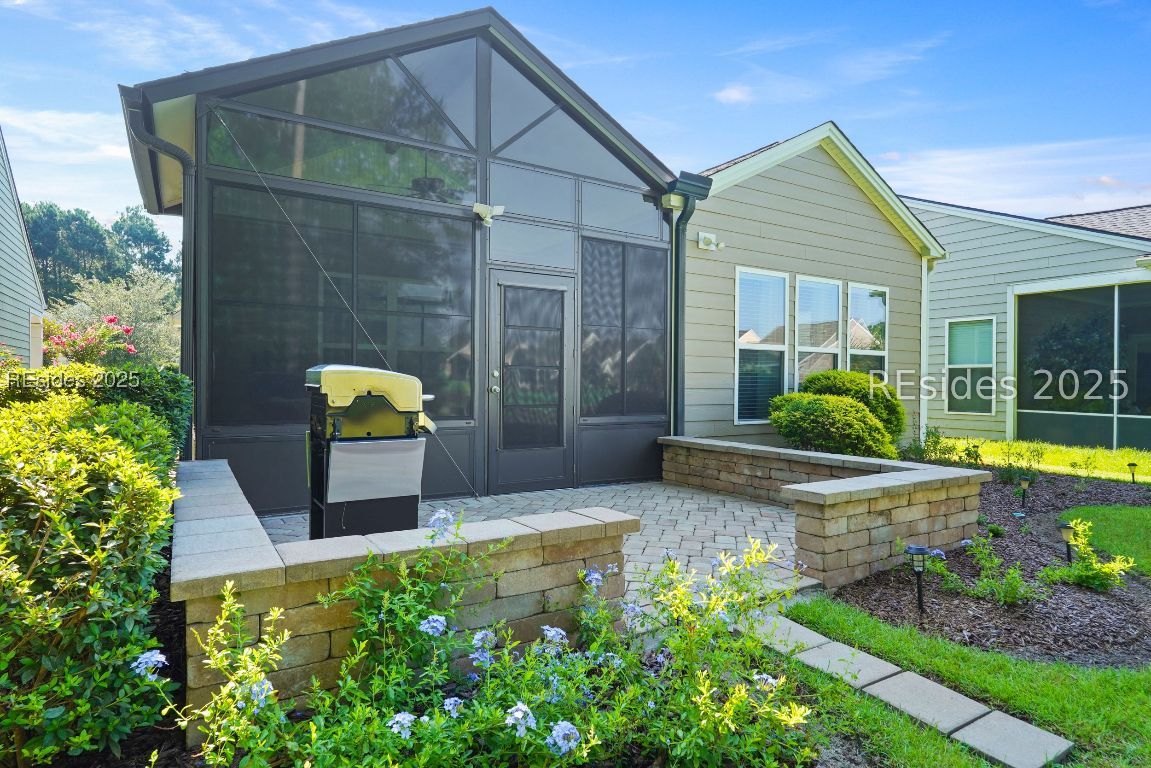 204 Mystic Point Drive