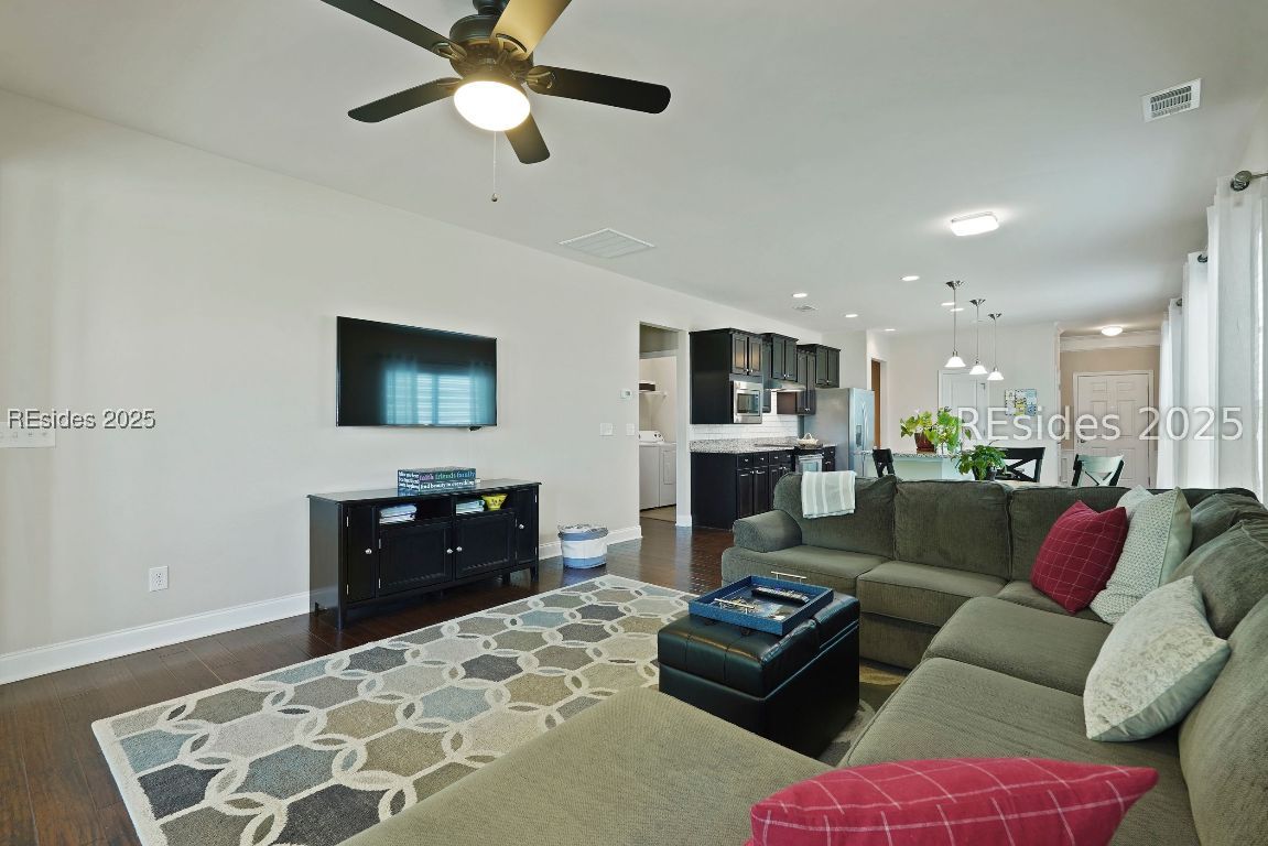 204 Mystic Point Drive