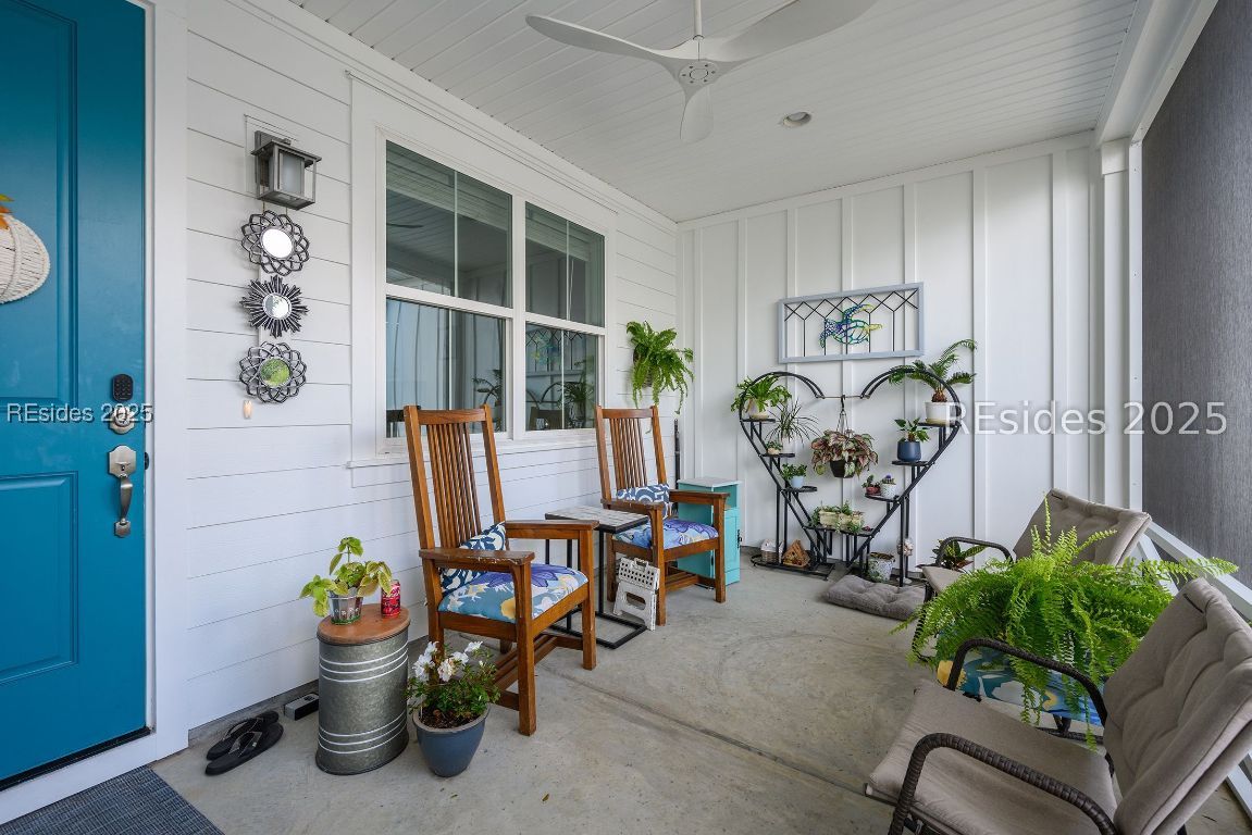 1529 Shoreside Drive Unit: 101