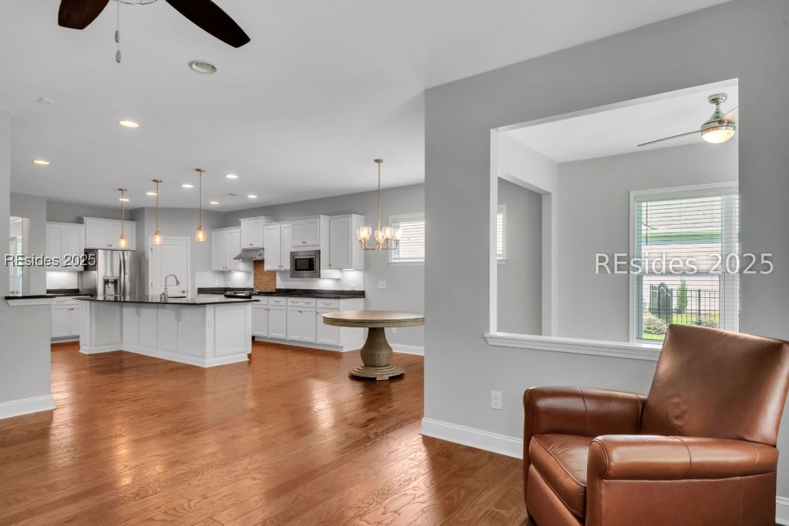 35 Heathrow Avenue