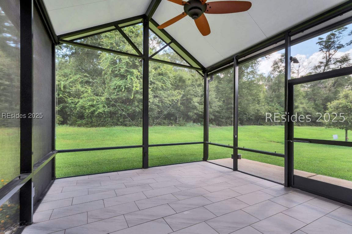35 Heathrow Avenue
