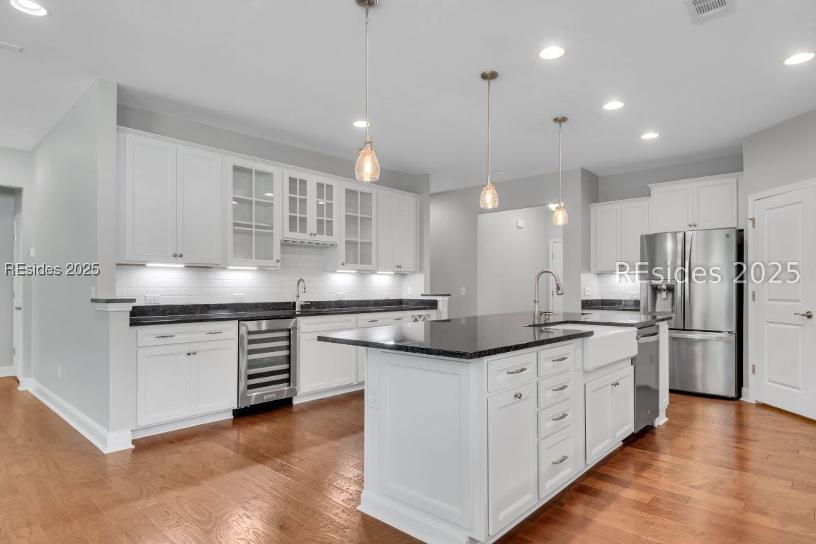 35 Heathrow Avenue