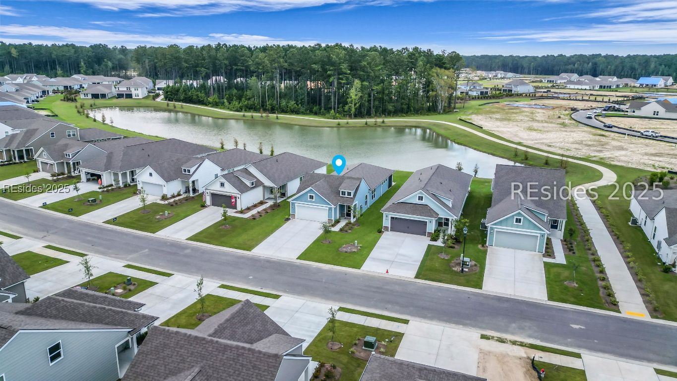 412 Aurora Way