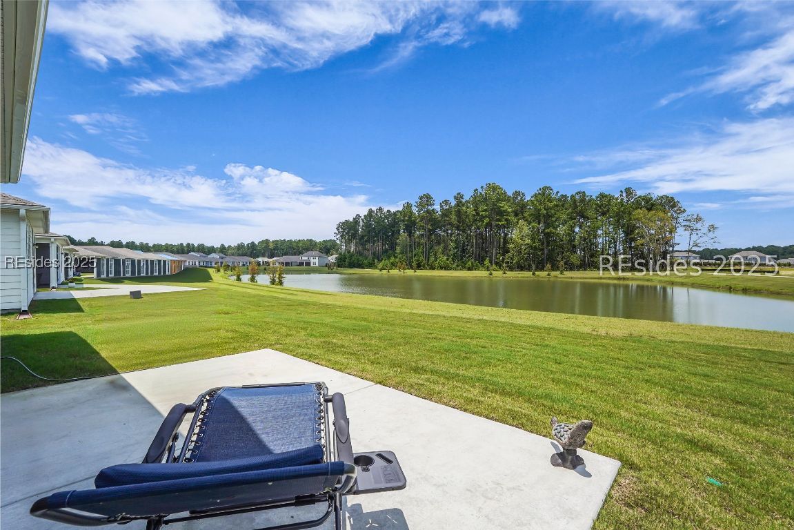 412 Aurora Way