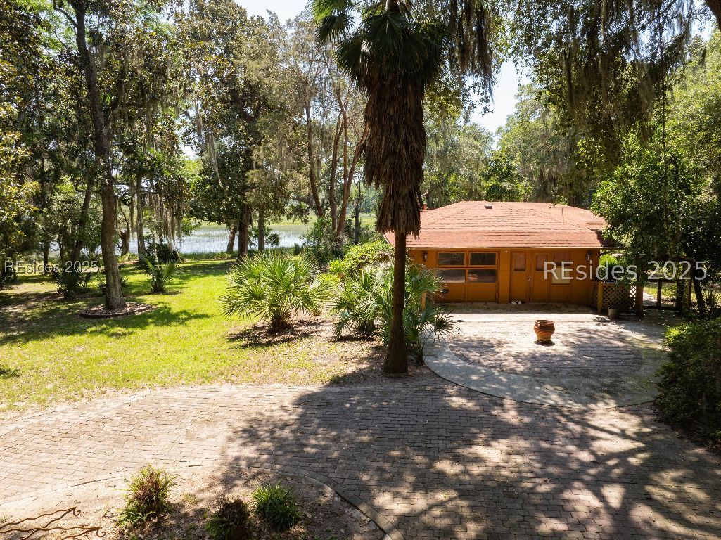 824 Knowles Island Road