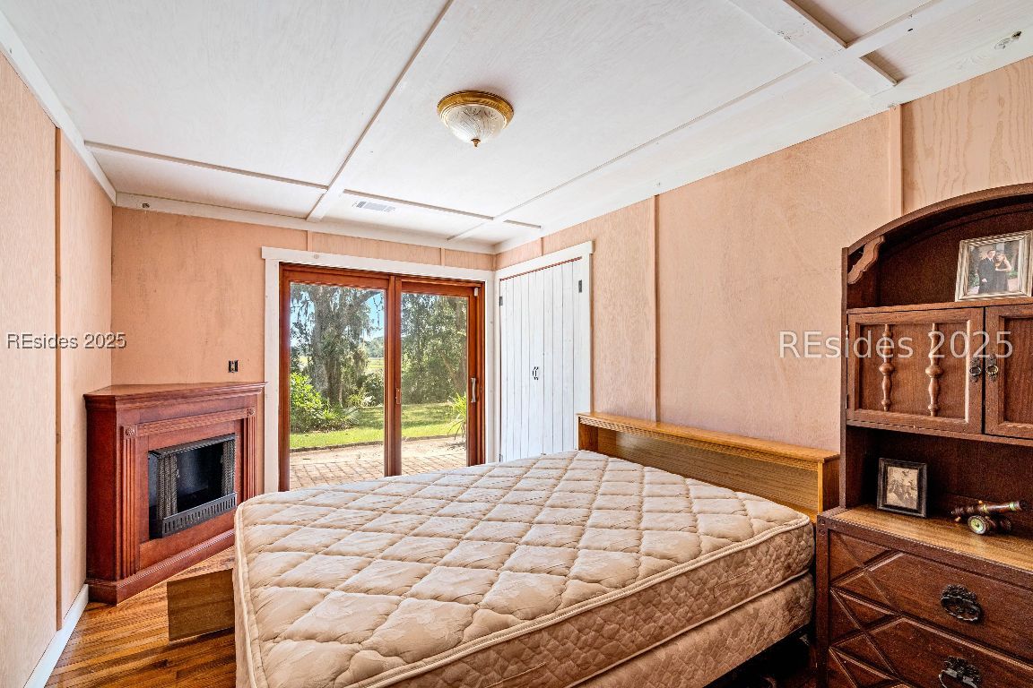 824 Knowles Island Road