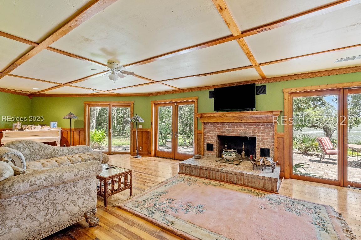 824 Knowles Island Road