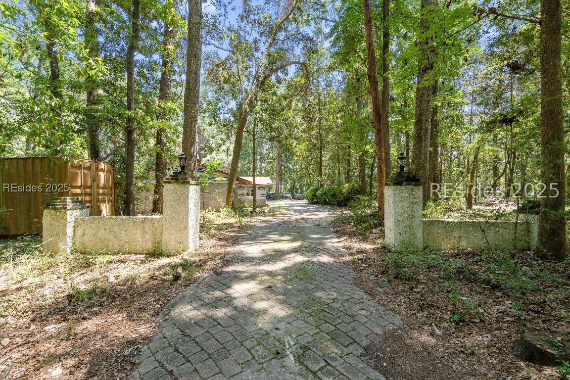 824 Knowles Island Road