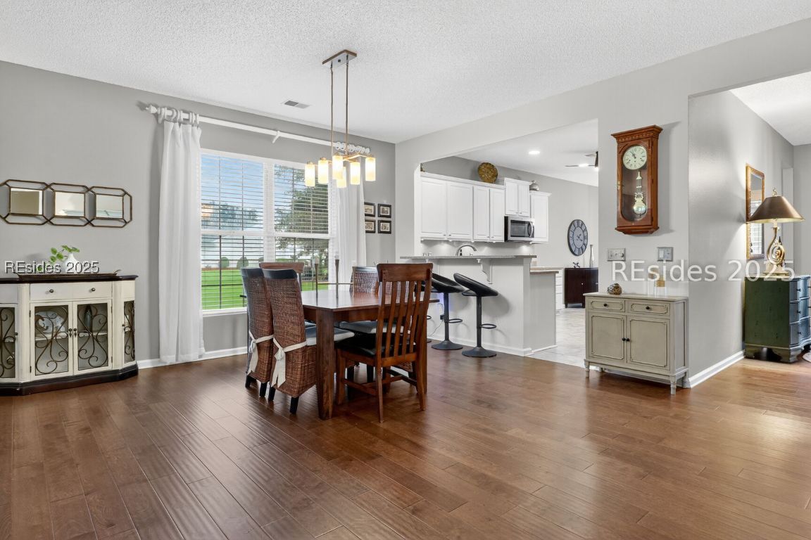 70 Nightingale Lane