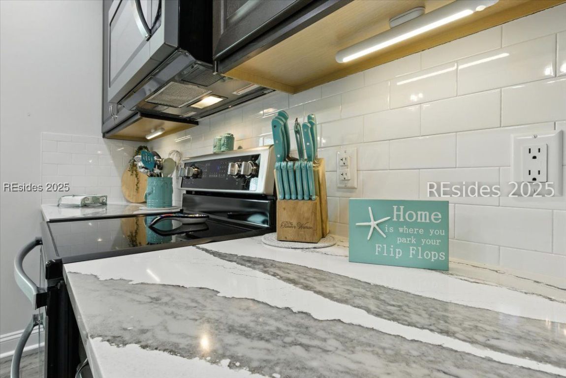 305 Caribbean Soul Avenue Unit: 101